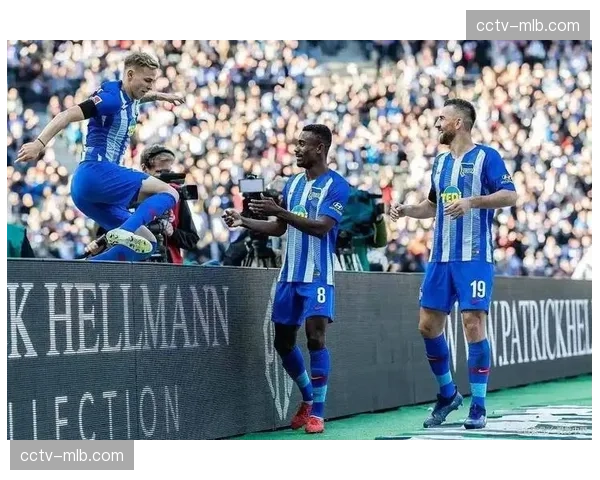 柏林赫塔公布对阵波鸿大名单，三名U19小将首次入选